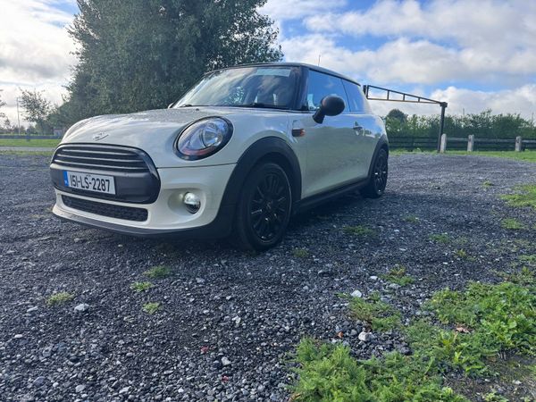 Mini One 2015 398435376
