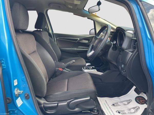 2015 HONDA FIT 1.5 HYBRID  AUTOMATIC *FINANCE* 398551780