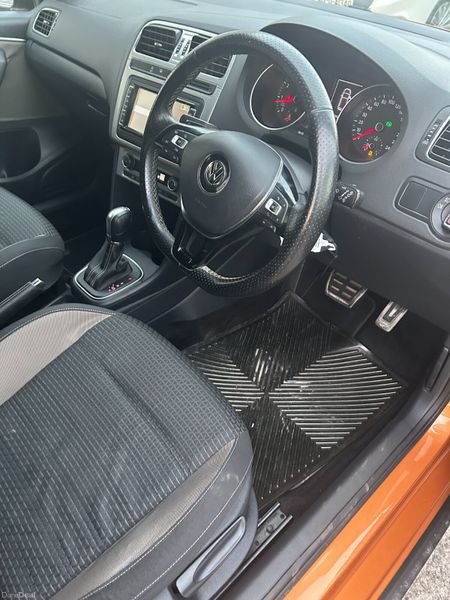 2015 VOLKSWAGEN POLO (AUTOMATIC) 398568022