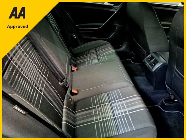 🚗2016 Volkswagen Golf Lounge Edition  | 84KM 🚗 398571104