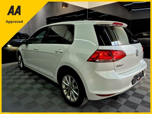 🚗2016 Volkswagen Golf Lounge Edition  | 84KM 🚗 398571124