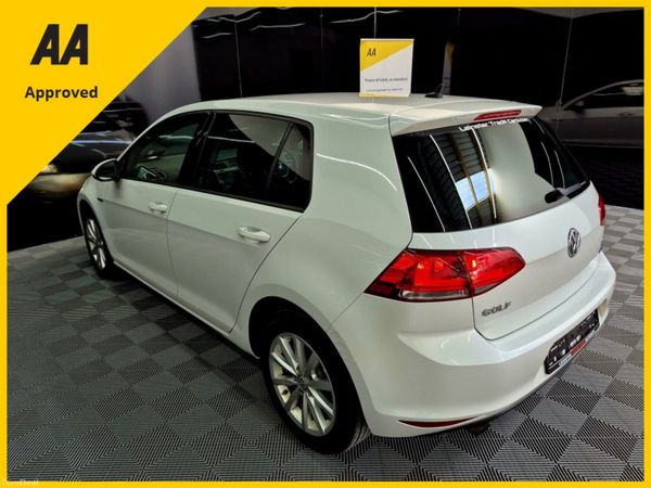 🚗2016 Volkswagen Golf Lounge Edition  | 84KM 🚗 398571126