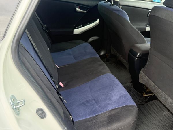 2015 Toyota Prius Hybrid Automatic 398582098
