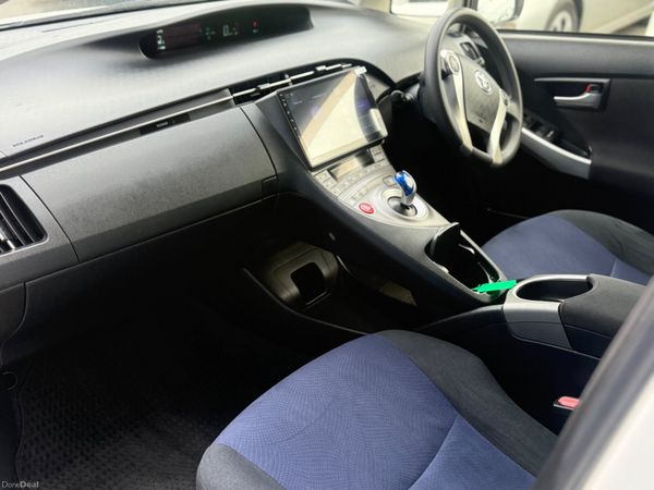 2015 Toyota Prius Hybrid Automatic 398582330
