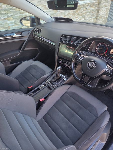 2017 vw golf highline / DIGITAL CLOCKS 398596456