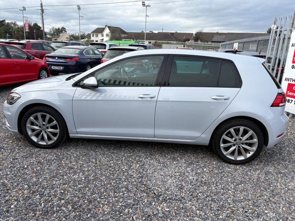 2018 Volkswagen Golf 1.2 Automatic 39kms 398513532