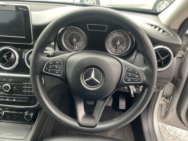 2015 MERCEDES CLA 1.5 DIESEL LEATHER NEW NCT 398515184