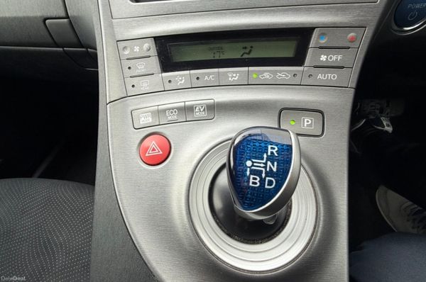 2015 Toyota Prius 1.8 Hybrid Automatic 398535468
