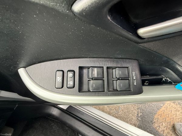 2015 Toyota Prius 1.8 Hybrid Automatic 398535488
