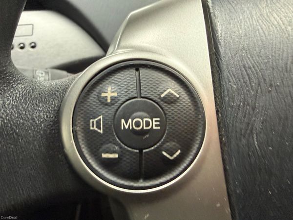 2015 Toyota Prius 1.8 Hybrid Automatic 398535508