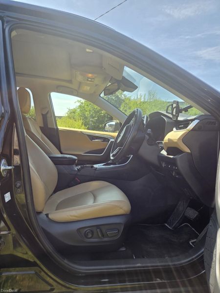 Toyota RAV4 2021 Automatic Transmission Very Low M 398604368