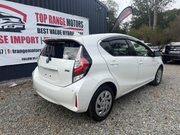 Toyota Aqua low Milage 398616296