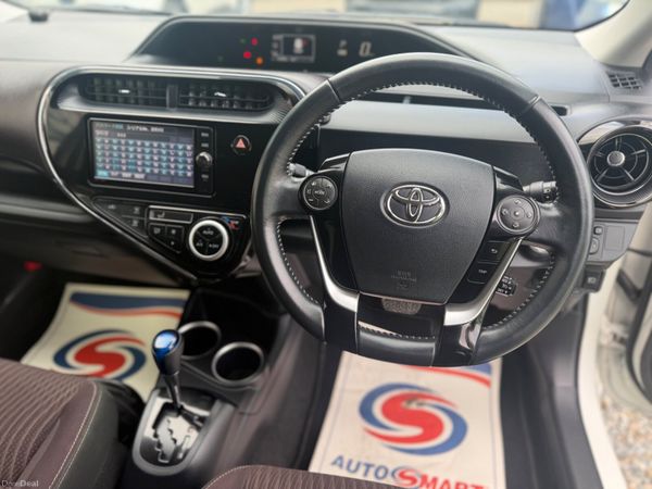 Toyota Aqua low Milage 398616300