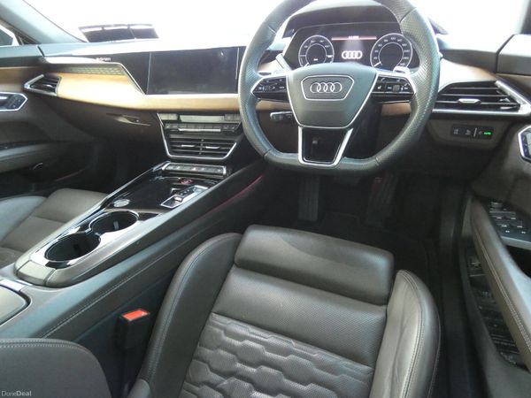Audi GT e-tron quattro – 430BHP 398629500