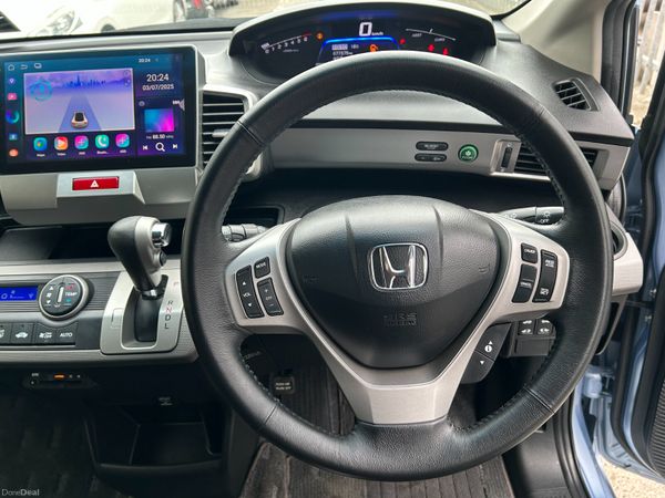 2016 Honda Freed  | 6 Seater 398745532