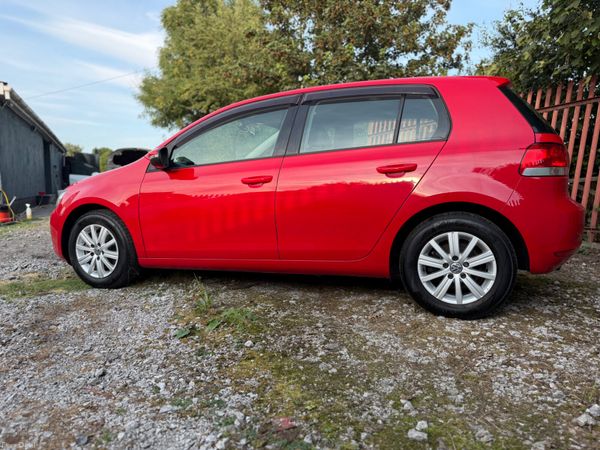 VW GOLF 2013. 1.2L PETROL AUTOMATIC VERY LOW MILEA 398766010