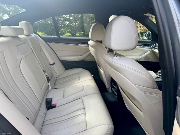 BMW 5-Series M Sport D 4DR AUTO 398769942