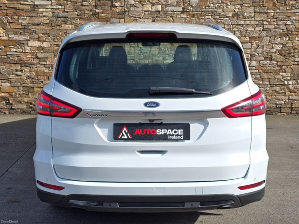 172 Ford S-Max TITANIUM  7 SEATS 2.0 TDCI 150BHP 398773460