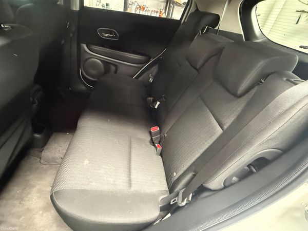 2015 Honda vezel(HRV)1.5 Hybrid automatic,CarPlay 398700850
