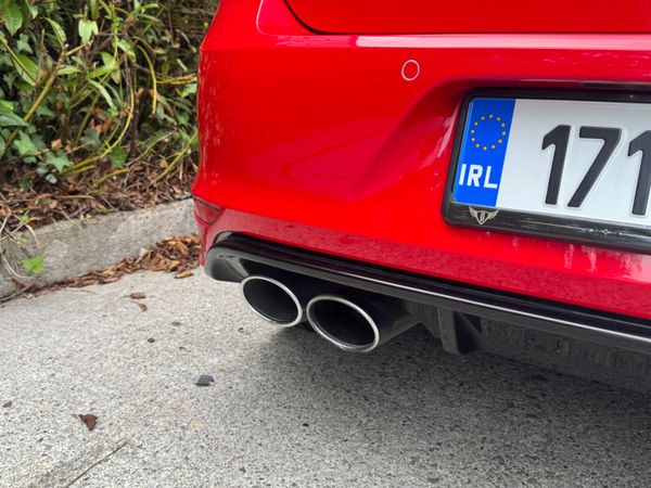 2017 Golf R *13K KM* 398857216