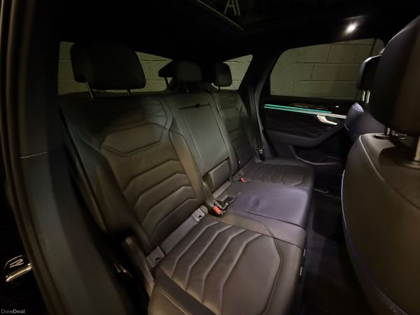 211 Volkswagen Touareg R 3Ltr PHEV 462 BHP 398858452