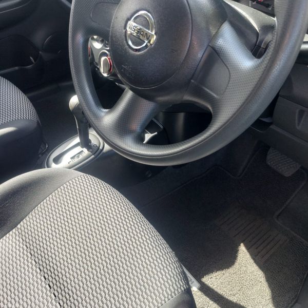 Nissan March-Auto 22,500 km 398834562