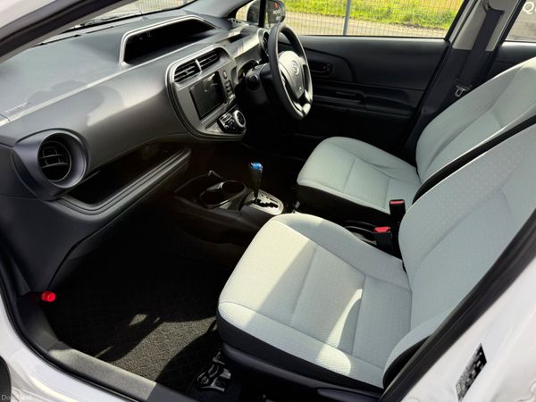 2018 Toyota Aqua 1.5 Hibrid Automatic 398964036