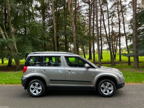 Skoda Yeti 2011 1.6 TDI Greenline is 398968216