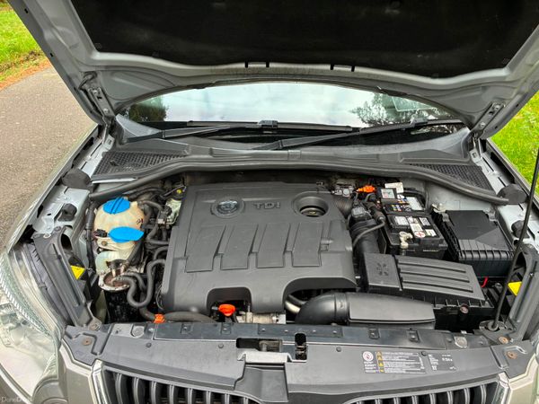 Skoda Yeti 2011 1.6 TDI Greenline is 398968234