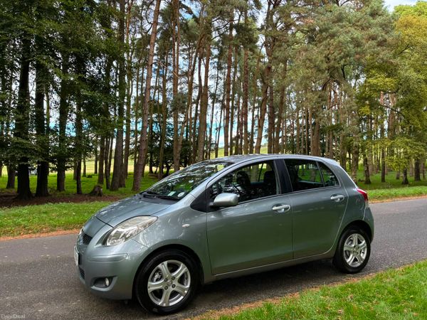 Toyota Yaris 2010 1.0 398968538