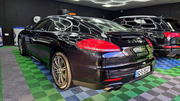 Porsche Panamera 2016  1 Year Warranty Full Servic 398970716