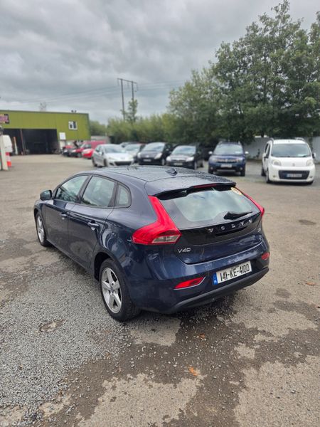Stunning D2 Volvo V40 Low Mileage 398971692