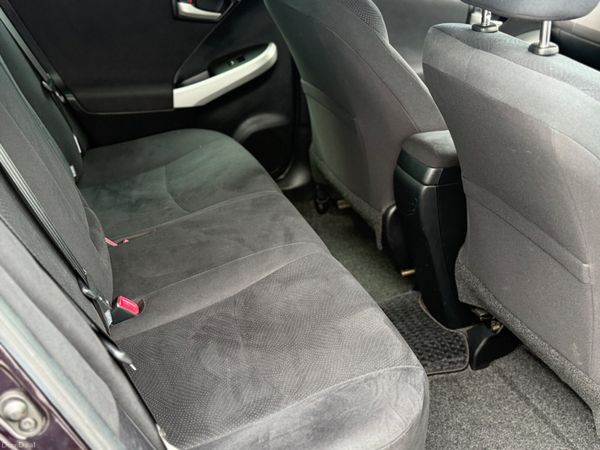 2015 Toyota Prius Hybrid Auto/ Car Play 399059120