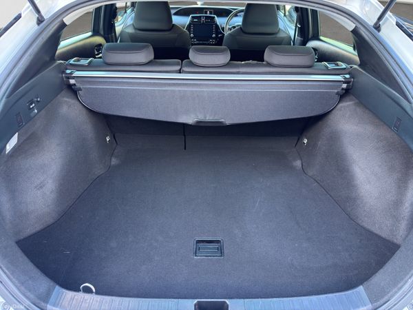 2022 Toyota Prius 1.8 Petrol Hybrid Automatic 399074210