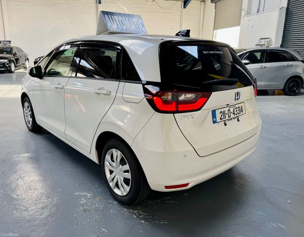 Honda Fit 2021 Honda fit 1.5 hybrid 399085986