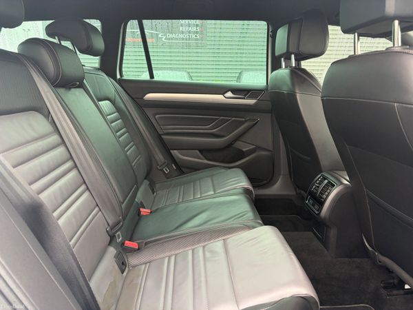 2020 (202) Volkswagen Passat R-Line DSG Facelift 399004190