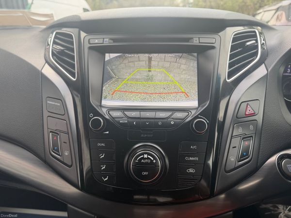 Hyundai i40 2016 399009574
