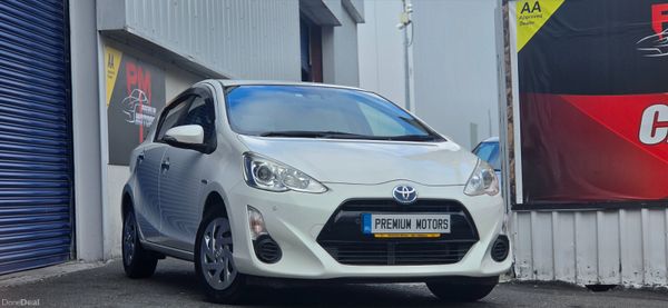 2017 Toyota Aqua -, 2 of 10