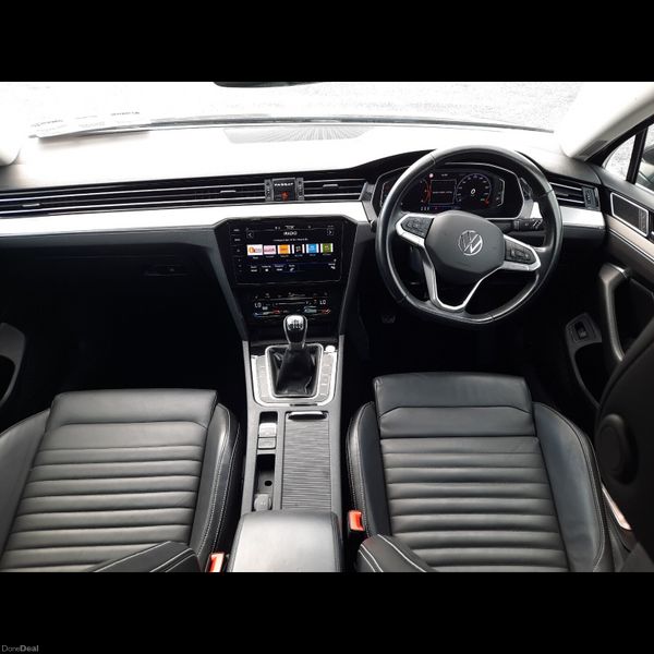 2022 Volkswagen Passat Elegance, 4 of 13