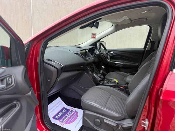 Ford Kuga 181 Titanium Top spec!! 399198076