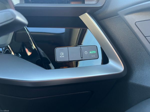 2020 (202) Audi A3 Technik 35 2.0 TDI - Automatic 399114978