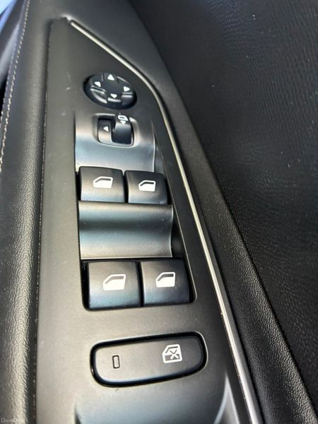 Peugeot 3008 2019 1.2 Active 399117544