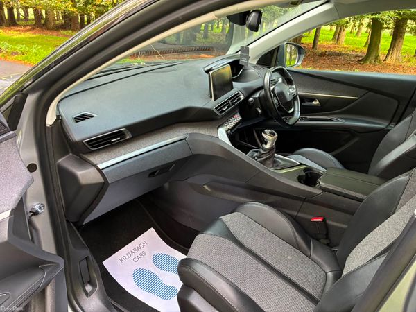 Peugeot 3008 2019 1.2 Active 399117550