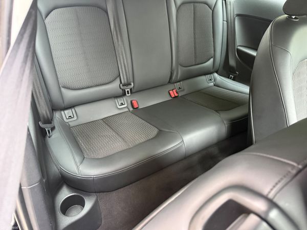 Audi A3 2015 399241478