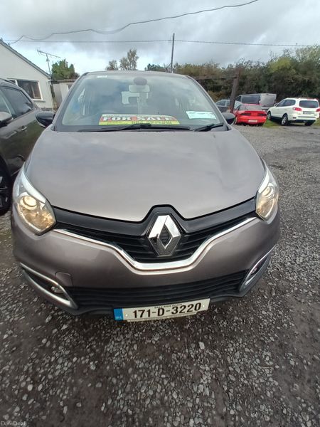 Renault Captur 2017 399243634