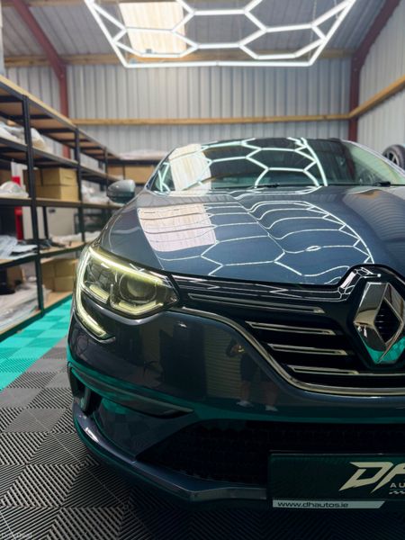 2016 (162) Renault Megane - GT line interior! 399253524