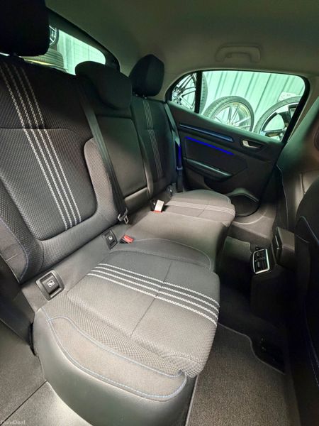 2016 (162) Renault Megane - GT line interior! 399253534