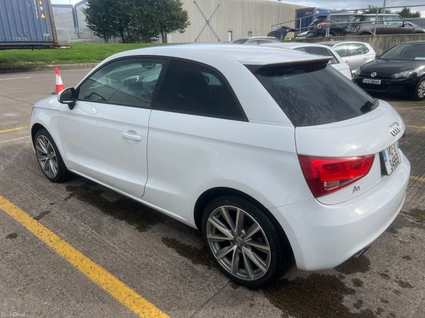 Audi A1 2014 NCT 03/27 NEW TYRES AND ALLOYS 399260168