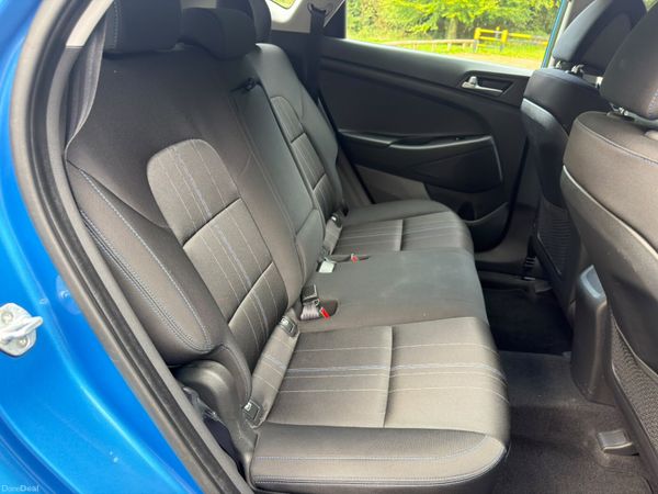 171 Hyundai Tucson 1.7 D Premium 399261052