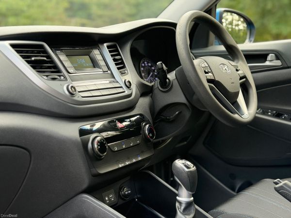 171 Hyundai Tucson 1.7 D Premium 399261054